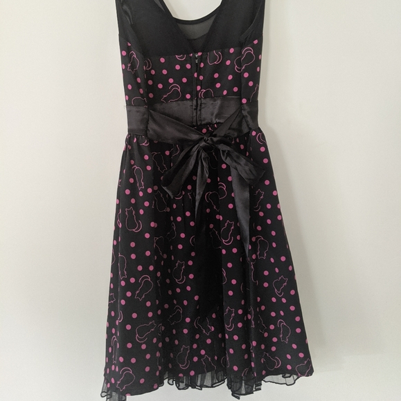 Hot Topic Dress - Picture 3 of 3